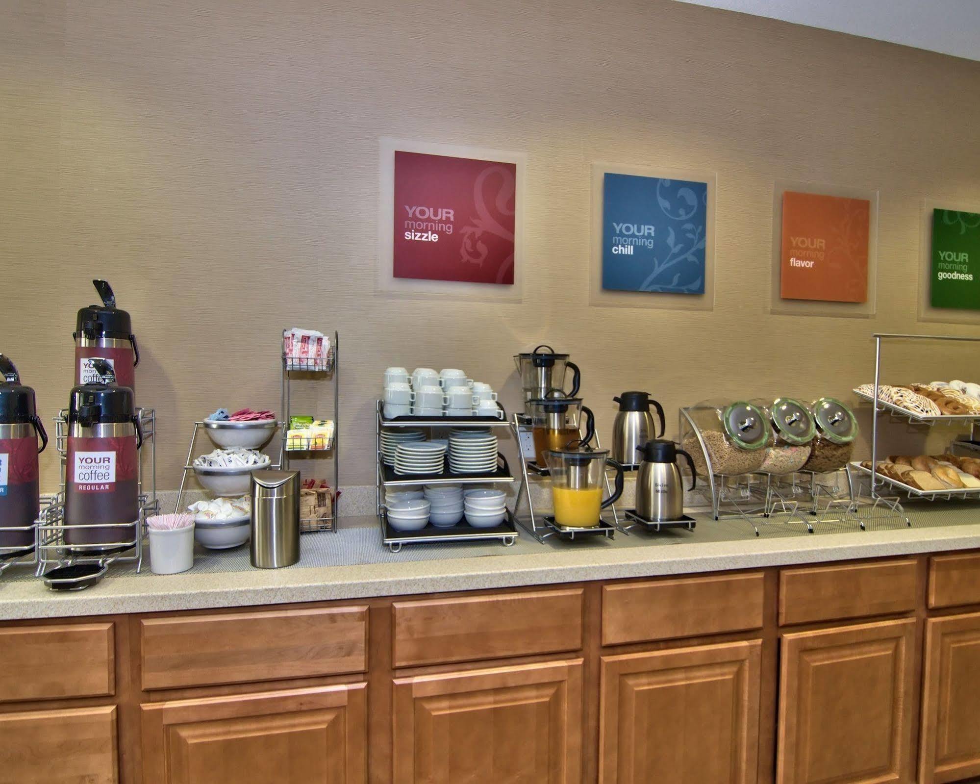 Comfort Inn Apalachin - Binghamton W Route 17 Экстерьер фото